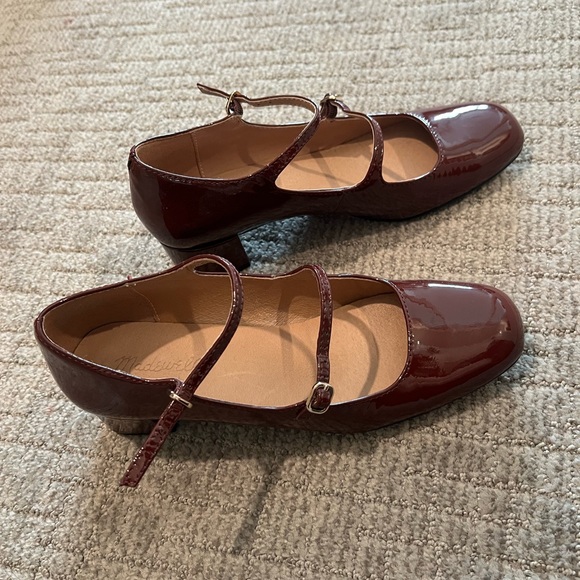 Madewell Burgundy Patent Leather Heels - Picture 2 of 4